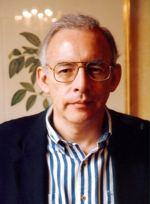 Аугусто Лопез-Кларос